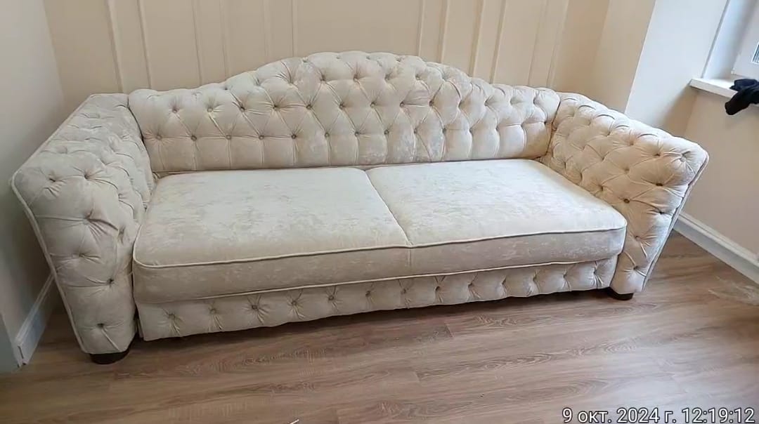 Обивка дивана. Ильинский